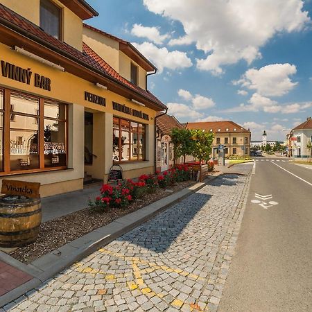 Penzion & Vinny Bar Regio Кийов Экстерьер фото