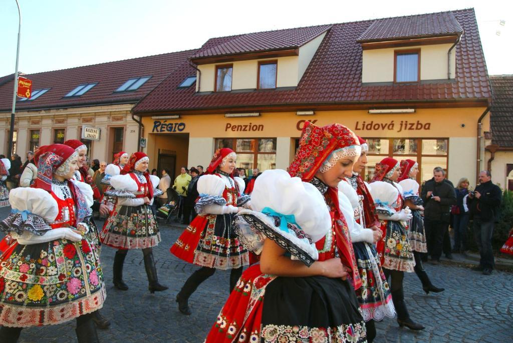 Penzion & Vinny Bar Regio Кийов Экстерьер фото